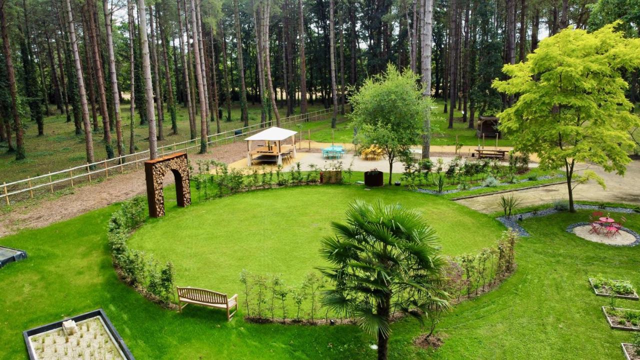 Domaine De Pan Villa Saint-Lyphard Exterior photo